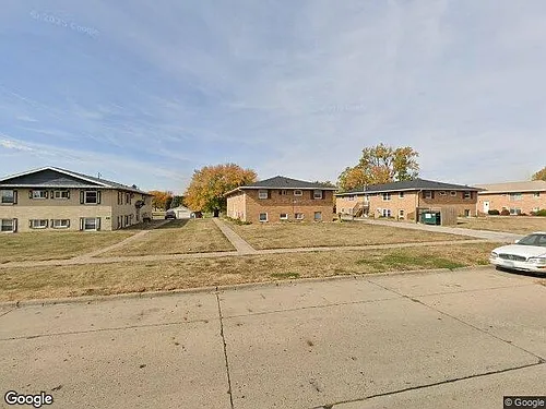 110 NW College Ave Photo 1