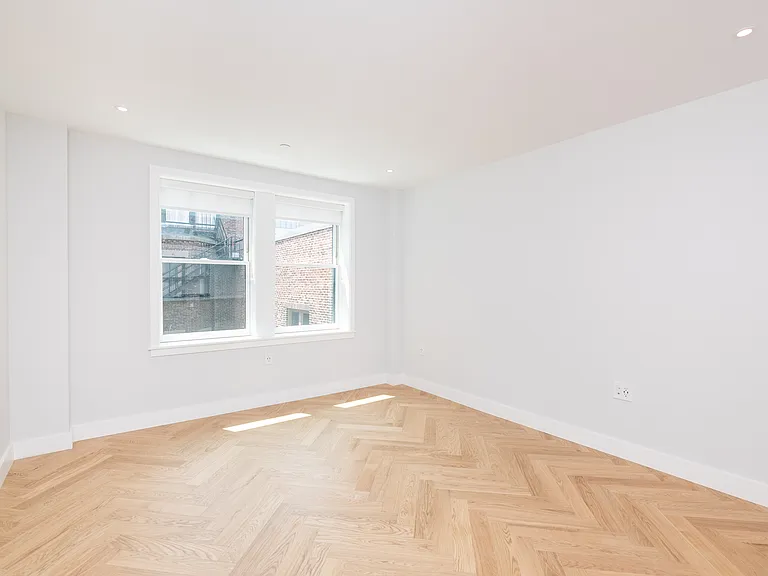 12 Commonwealth Ave #505 — Photo 6