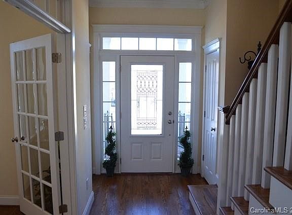 3rd image of 115 W Morehouse Ave