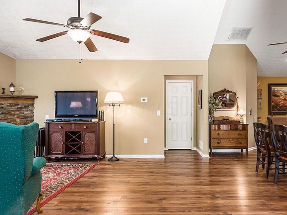 4th image of 6063 Landings Pond Pl Unit 13-606