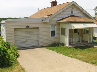 404 E 4th Ave, Langeloth, PA 15054