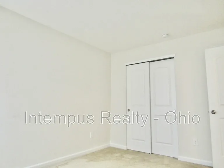 2844 Hillstone St — Photo 36