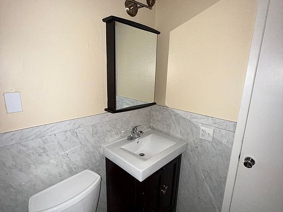 3rd image of 2742 Hennepin Ave APT 301
