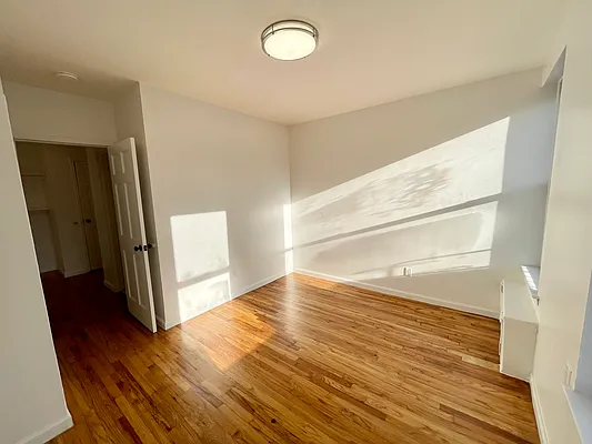 Rented by Highline Residential | media 12