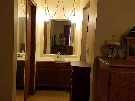 Master Vanity