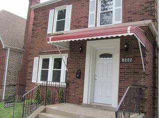8222 S Oglesby Ave, Chicago, IL