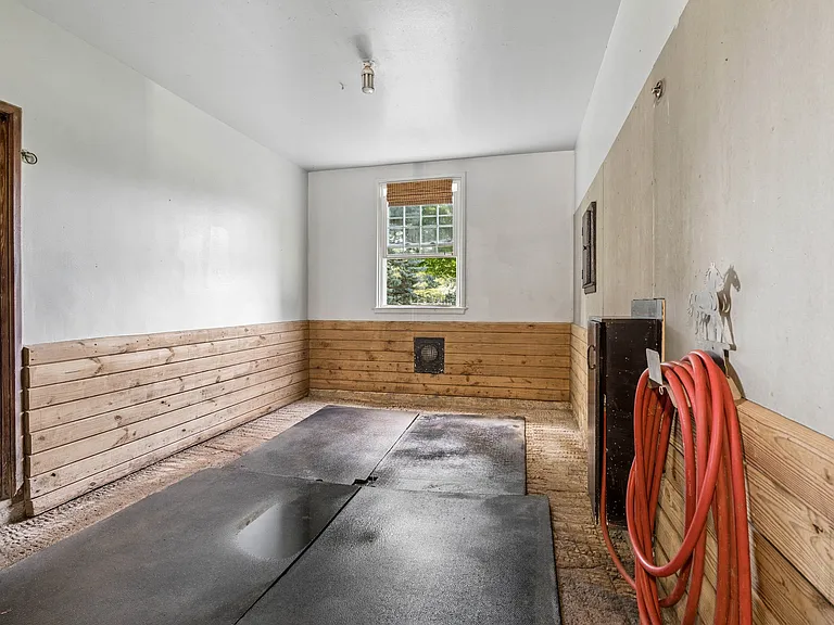 15204 Old York Rd — Photo 20
