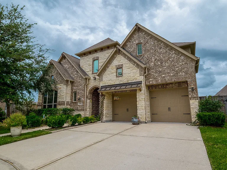 3546 Morning Hill Ct — Photo 2