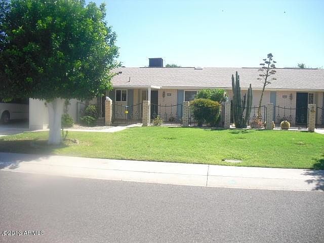 1st image of 10524 W Saratoga Cir