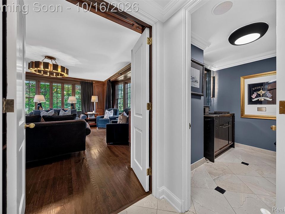 271 Lone Pine Rd, photo 13