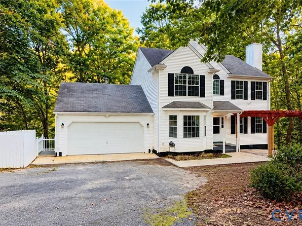 7652 Thacher Dr, Toano, VA 23168