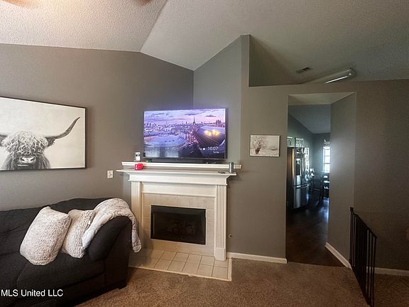 3rd image of 7341 Pecan Meadow Dr