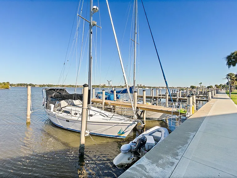 719 S Beach St #314B — Photo 31