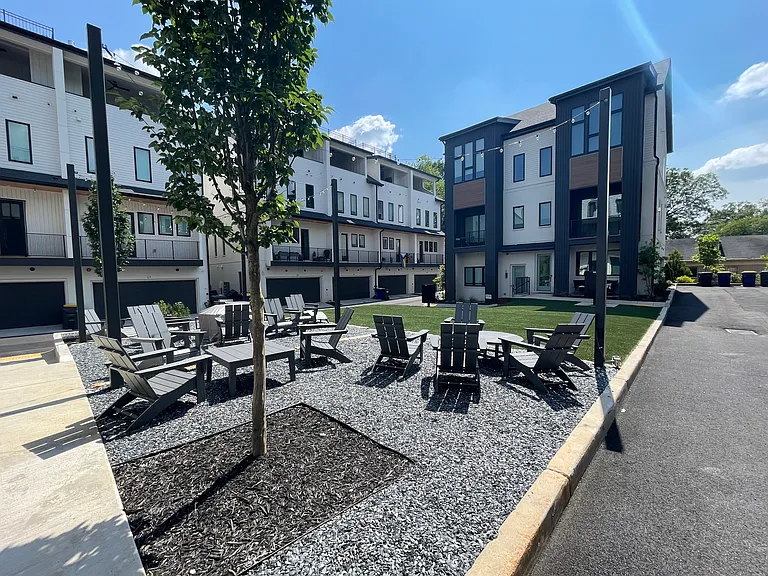 2347 Hosea L Williams Dr SE #8 — Photo 28