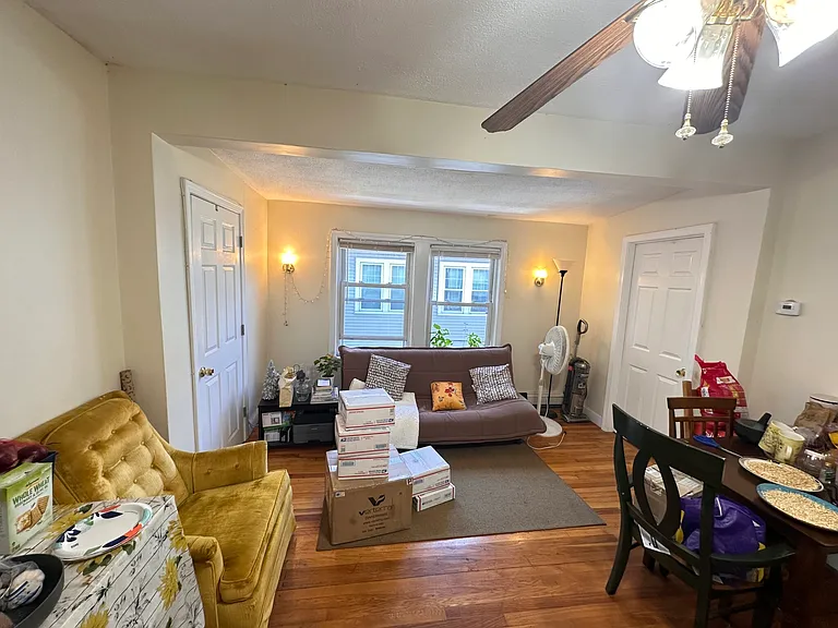 260 Harvard St #2 — Photo 4