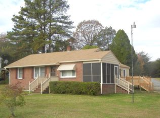 1061 Avondale Dr, Halifax, VA 24558