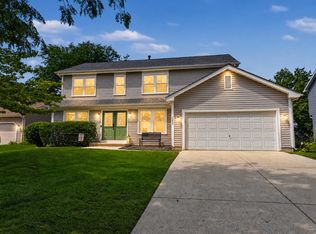 1262 Knollwood Cir, Crystal Lake, IL 60014