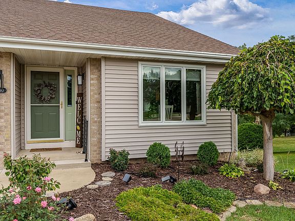 3rd image of 2200 Hillside Ct #12