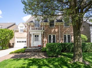 5968 N Shoreland Ave, Whitefish Bay, WI 53217