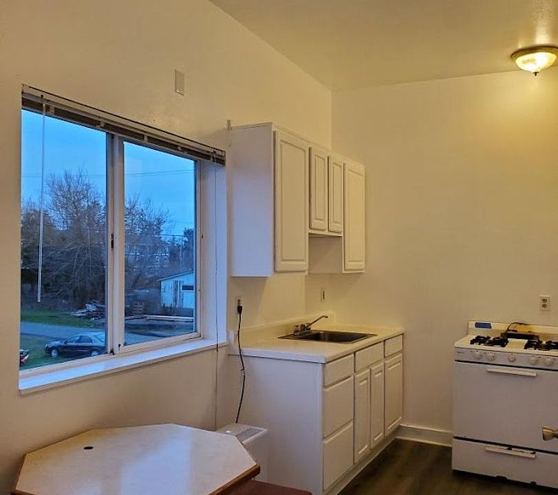 Deep Sea Apartments DEEP01 87 NE Harbor Ct Warrenton OR Zillow