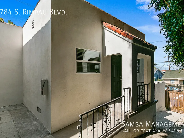 1782 S Rimpau Blvd — Photo 11