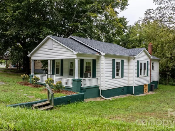 1124 Bradford Mountain Rd, Lenoir, NC 28645