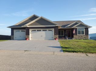 100 Spruce St, Fountain, MN 55935