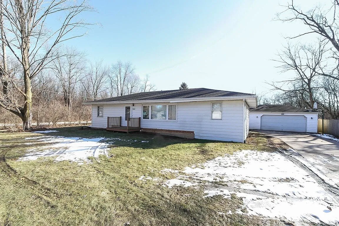 W1261 Condor Rd photo 1