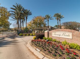 2304 Fairway Pointe Dr, League City, TX 77573