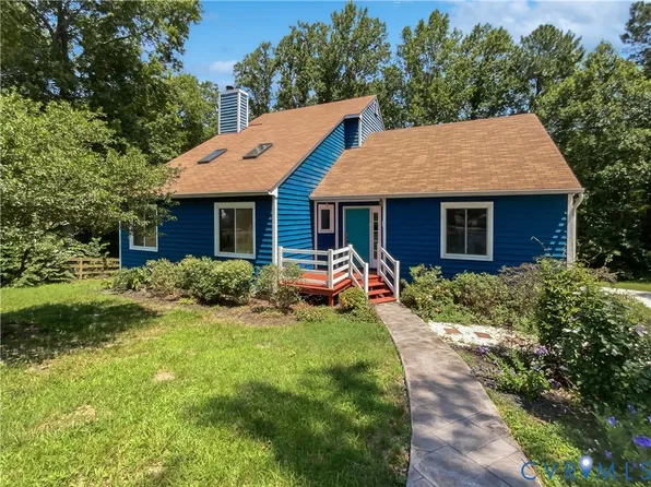 8254 Skirmish Ln, Mechanicsville, VA 23111