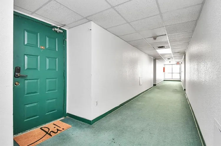 2816 S Bartell Dr #22 — Photo 3
