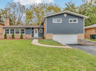 401 N Carlyle Pl, Arlington Heights, IL