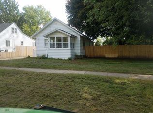 46 43rd St SW, Wyoming, MI 49548