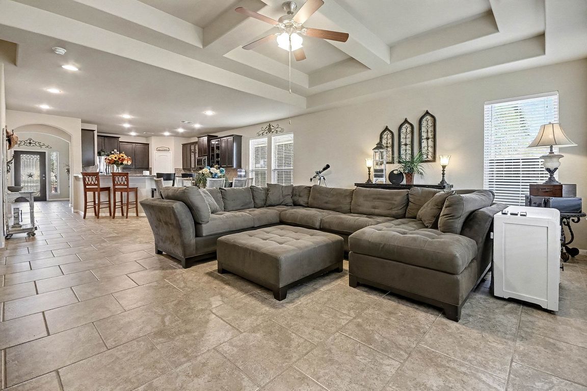 next background image