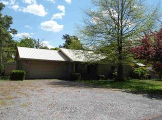 298 Bent Tree Estate Ln, Benton, KY 42025