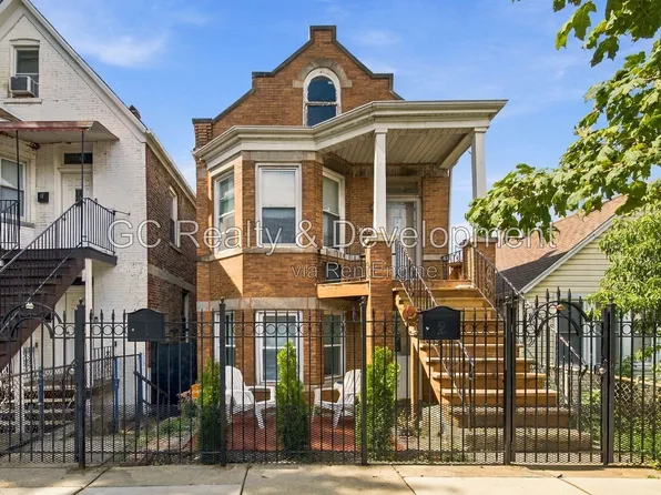 3738 S Hermitage Ave #1, Chicago, IL 60609