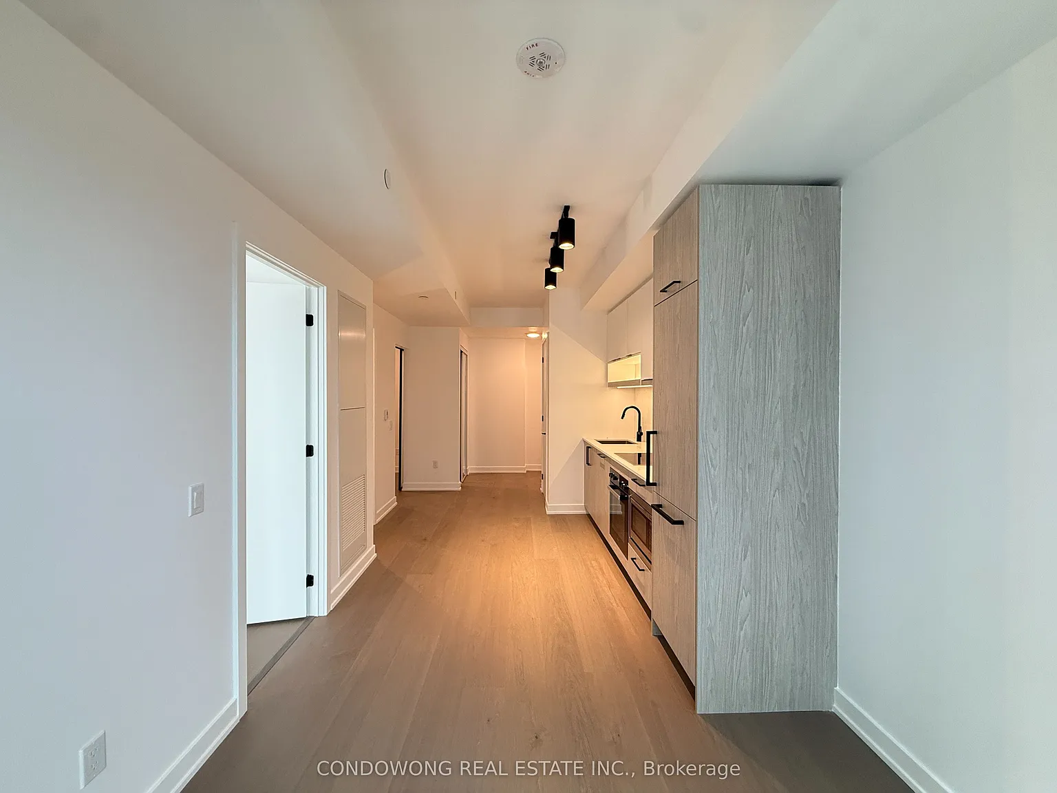 2 bed, $2,200 — Photo 4