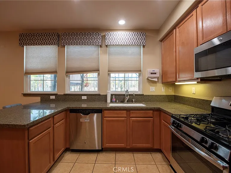 12355 Azaleas Dr — Photo 2