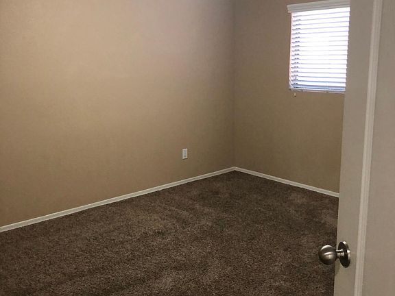 2nd image of 2695 W Silver Creek Ln