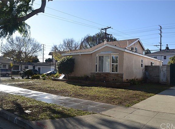 5th image of 11059 Wagner St
