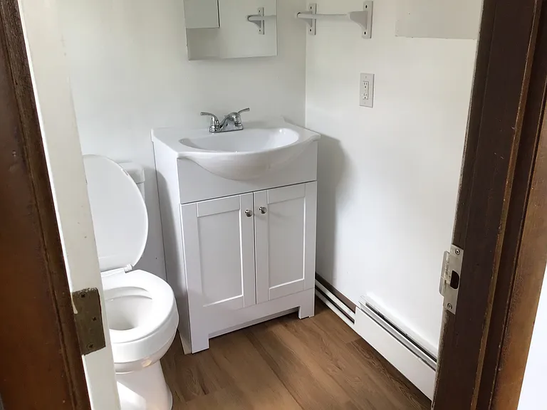 4217 Spenard Rd #4 — Photo 3