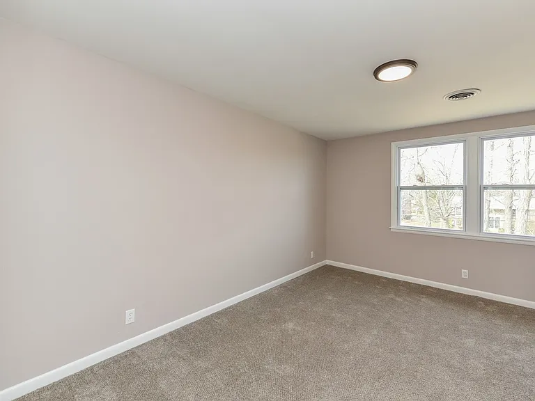 248 Bell Rd — Photo 29