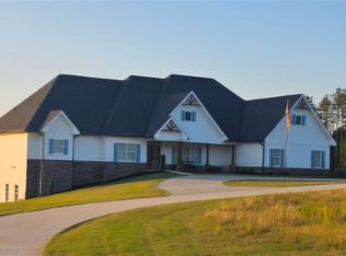 433 Clover Dr, Social Circle, GA 30025