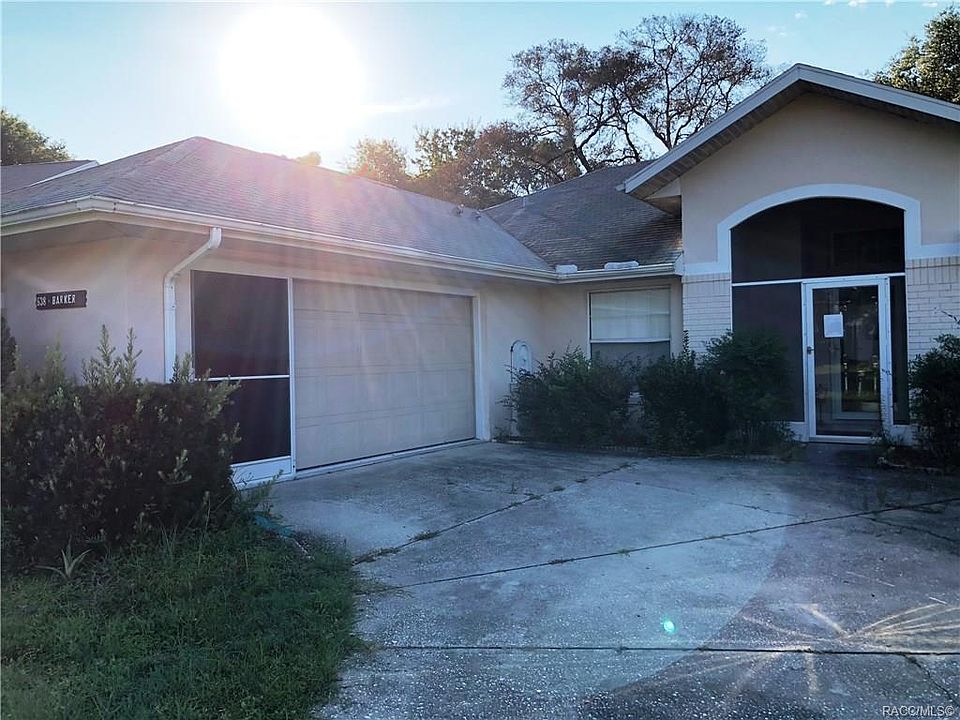 1st image of 538 W Barrymore Dr E