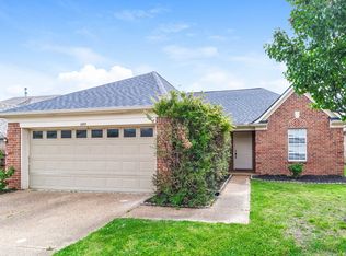1188 Lemasa Dr, Cordova, TN 38018