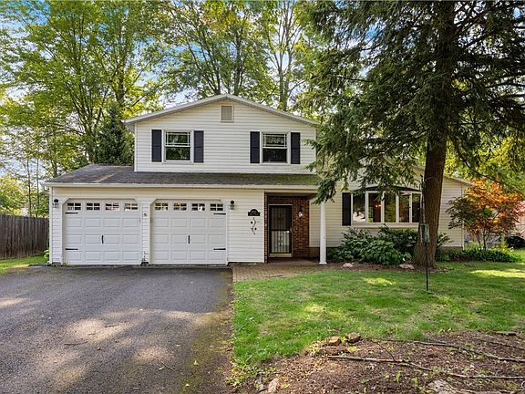 2nd image of 8027 Thyme Cir