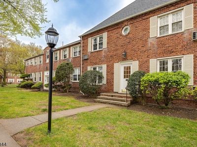 17A Parkway Vlg #17A, Cranford, NJ, 07016