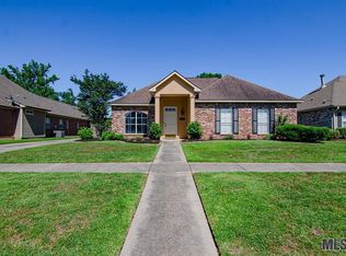 17166 Fountainbleau Dr, Prairieville, LA 70769