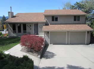 324 S Iowa Ave, East Wenatchee, WA 98802