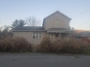 1020 Boulder St, California, PA 15419